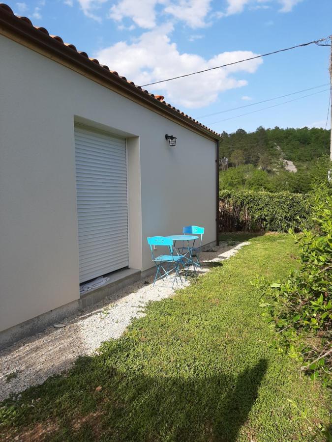Petite Maison De Campagne Calamane Exterior photo